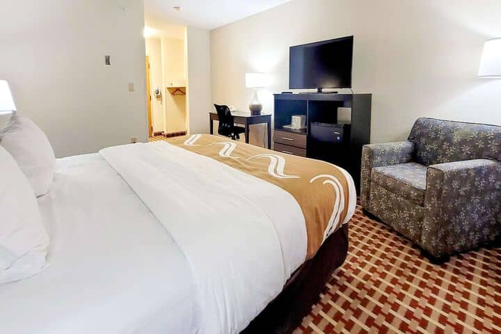 Room 15 of 39